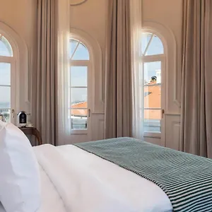 https://orientbank-hotel-istanbul-autograph-collection.istanbul-turkeyhotels.com