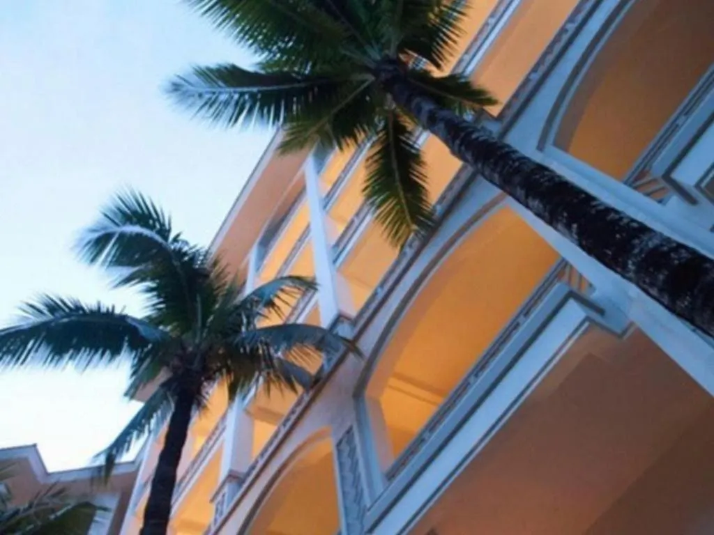 Olalani Resort & Condotel Дананг