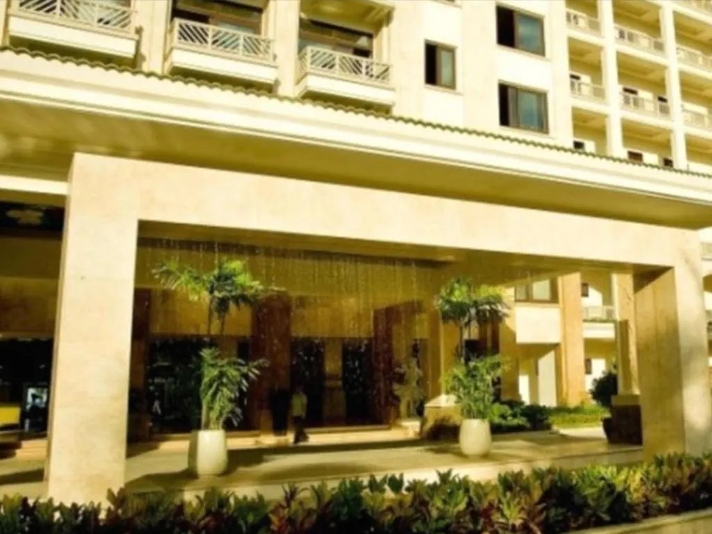 Olalani Resort & Condotel Дананг
