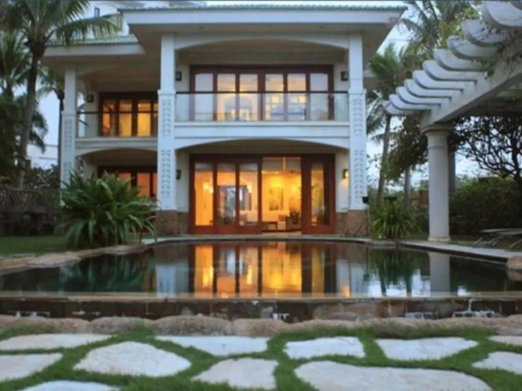Olalani Resort & Condotel Дананг