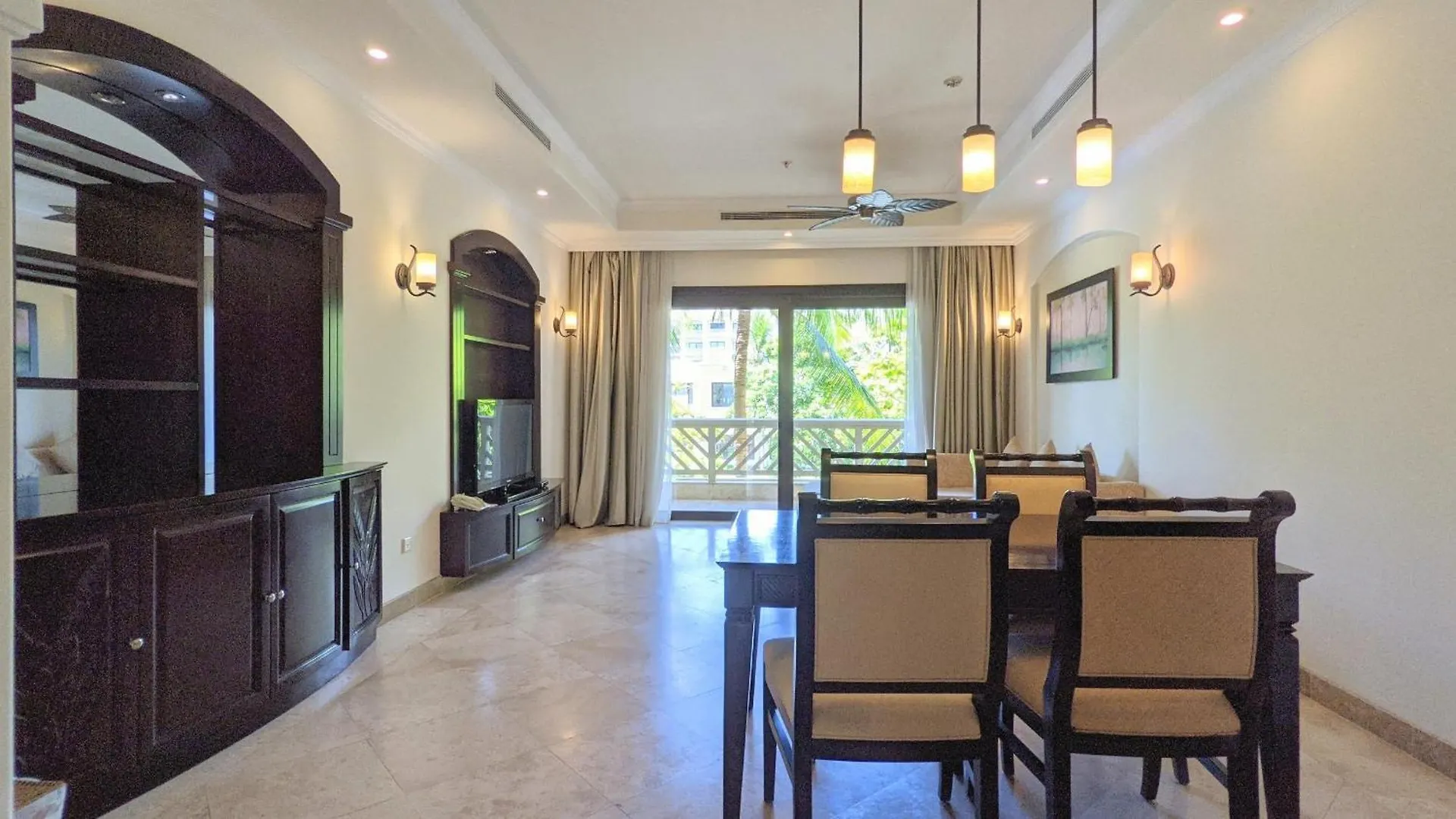 Olalani Resort & Condotel Da Nang